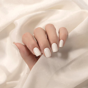 Soft gel press on nagels