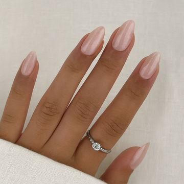 Cat Eye Light Almond