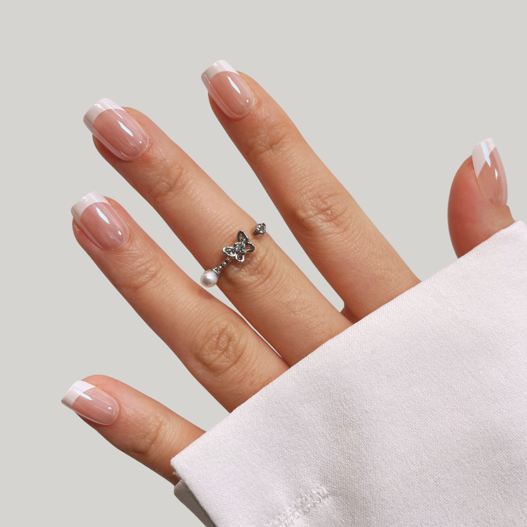 french manicure soft gel nagels